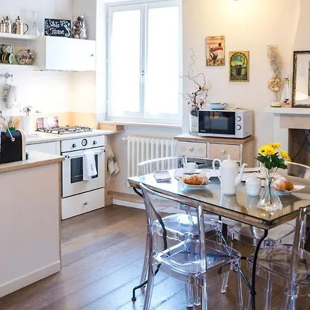 White House * Orvieto